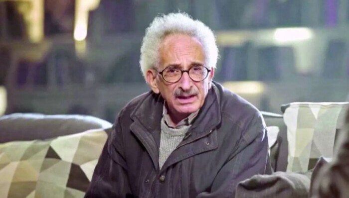 أبرزهم المخرج خالد يوسف والمسلماني.. شخصيات فنية وثقافية في عزاء صنع الله إبراهيم