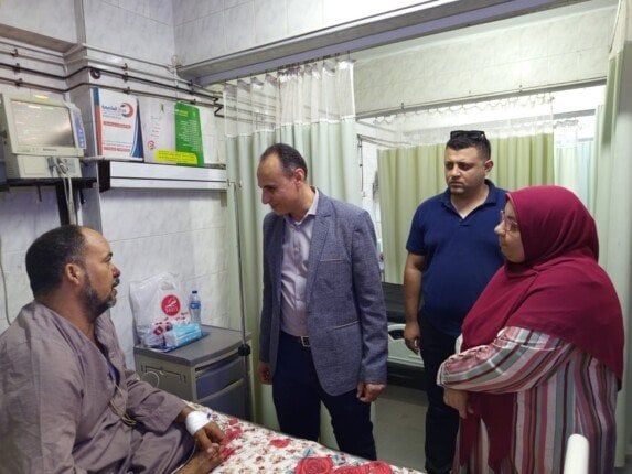 مدير صحة بني سويف يتفقد مستشفى الحميات ويستمع لآراء المرضى مدير صحة بني سويف يتفقد مستشفى الحميات ويستمع لآراء المرضى