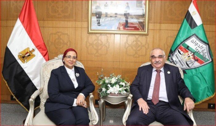 المستشارة أمل عمار تهنئ رئيس قضايا الدولة بمنصبه الجديد المستشارة أمل عمار تهنئ رئيس قضايا الدولة بمنصبه الجديد
