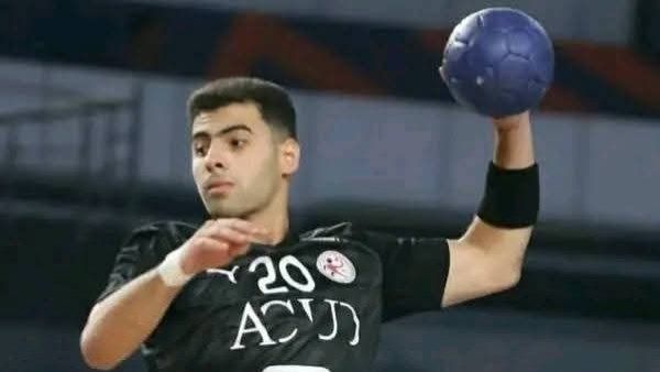حبشي يهنئ ابن بورسعيد عبد الرحمن أشرف حبشي يهنئ ابن بورسعيد عبد الرحمن أشرف
