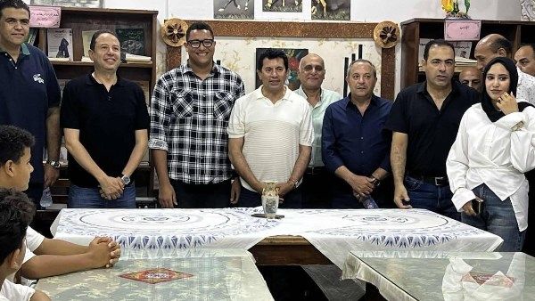 وزير الشباب والرياضة ومحافظ بورسعيد يشهدان جلسة برلمانية لأعضاء برلمان الشباب والطلائع بمركز شباب الزهور وزير الشباب والرياضة ومحافظ بورسعيد يشهدان جلسة برلمانية لأعضاء برلمان الشباب والطلائع بمركز شباب الزهور