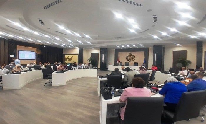 محافظ أسوان يوجه بصياغة إستراتيجية جديدة للعمل الأهلي والتنموى بمشاركة المجتمع المدني محافظ أسوان يوجه بصياغة إستراتيجية جديدة للعمل الأهلي والتنموى بمشاركة المجتمع المدني