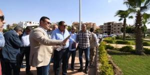 وزير الإسكان يستكمل جولته بتفقد محاور وطرق مدينة الشروق - الكويت الاخباري