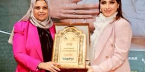 نادي سينما الشروق ينظم ندوة للفنانة روجينا بحضور قيادات وطلاب أكاديمية الشروق - الكويت الاخباري