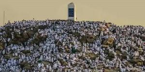 ما شروط الوقوف بعرفة؟.. الدكتور أحمد الرخ يجيب - الكويت الاخباري