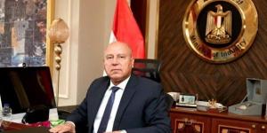 كامل الوزير: «محدش قال لعمال بلبن يرفعوا صورة الرئيس أو العلم» - الكويت الاخباري