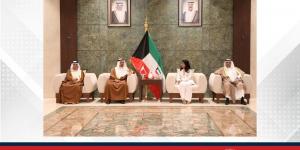 بحث التعاون مع كبار المسؤولين في قطاعات النقل والاتصالات والبنية التحتية .. وزير المواصلات والاتصالات: شراكة اقتصادية واستراتيجية وثيقة ومتنامية مع دولة الكويت الشقيقة - الكويت الاخباري