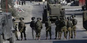 قوات الاحتلال الإسرائيلي تعتقل 11 فلسطينيًّا من الضفة الغربية - الكويت الاخباري