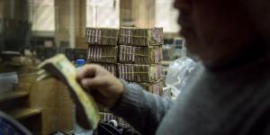 ارتفاع ملحوظ في سعر صرف الليرة السورية مقابل الدولار اليوم الثلاثاء - الكويت الاخباري