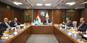 وزير البترول إجراءات جديدة لتكثيف أعمال البحث وزيادة الإنتاج  - الكويت الاخباري