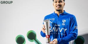 ماركوس ليوناردو ينتظم في تدريبات الهلال قبل مباراة العروبة - الكويت الاخباري