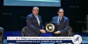 عبدالصادق: في عصر الذكاء الاصطناعي تتزايد الحاجة إلى اطار قانوني تحمي حقوق المبدعين - الكويت الاخباري