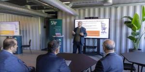 الخريّف يطّلع على الابتكارات الصناعية في شركة Novo Nordisk ومنتزه العلوم DTU بالدنمارك - الكويت الاخباري