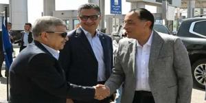 رئيس الوزراء يبدأ زيارة لتفقد وافتتاح عددٍ من مشروعات ”المنطقة الاقتصادية لقناة السويس” - الكويت الاخباري