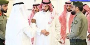 سعود بن نهار يرأس اجتماع الجهات الحكومية في الطائف استعدادا لخدمة حجاج بيت الله - الكويت الاخباري