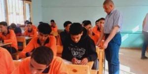 أخبار الوادى الجديد .. بدء امتحانات التعليم الفنى والتربية الخاصة دون شكاوى ونائب المحافظ  تبحث إنشاء مدرسة تكنولوجيا التعدين التطبيقية - الكويت الاخباري