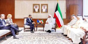 وزير الخارجية يبحث ومسؤول أوروبي «الشراكة الاستراتيجية» - الكويت الاخباري
