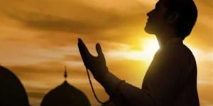 أذكار المساء كاملة كما قالها النبي.. ثواب كبير مع بداية الليل - الكويت الاخباري