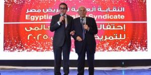 «وزير الصحة»: التمريض له الفضل فى انتظام العمل بالمستشفيات المصرية - الكويت الاخباري