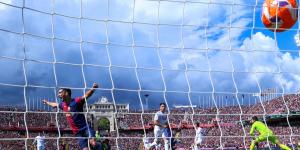 برشلونة في صدارة «الليغا» بفارق 7 نقاط عن ريال مدريد - الكويت الاخباري