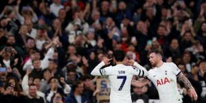 الكشف عن حكم نهائي الدوري الأوروبي بين مانشستر يونايتد وتوتنهام - الكويت الاخباري