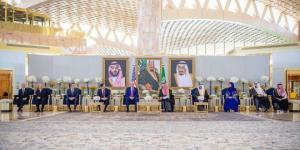 الوفد المرافق للرئيس الأمريكي بالرياض يعكس رغبة في الارتقاء بالشراكات الاقتصادية والاستثمارية - الكويت الاخباري