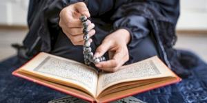 هل الصلاة على النبي تغفر جميع الذنوب؟ اعرف فضلها - الكويت الاخباري