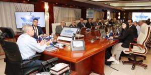 أسامة ربيع يدعو ميرسك للعودة التدريجية لقناة السويس - الكويت الاخباري