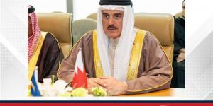 رئيس مجلس النواب يلتقي رئيس البرلمان الماليزي ويؤكدان دعم وتعزيز التعاون الاقتصادي والاستثماري بين البلدين - الكويت الاخباري