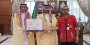 هيئة الهلال الأحمر بالقصيم تمنح شهادة الإمتثال الإسعافي بمقر محافظة عنيزة ضمن مشروع معاذ - الكويت الاخباري