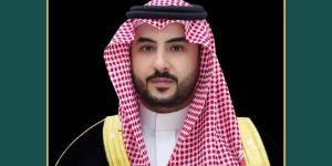 بتوجيه من القيادة.. وزير الدفاع يلتقي رئيس دولة الإمارات - الكويت الاخباري
