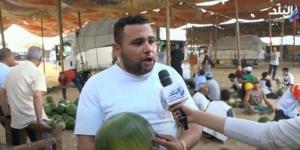 طريقة سهلة وبسيطة لاختيار البطيخة الصح.. فيديو - الكويت الاخباري