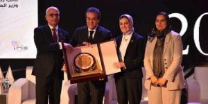 وزير الصحة يشارك في افتتاح المؤتمر العلمي الدولي الثالث عشر لجامعة عين شمس - الكويت الاخباري