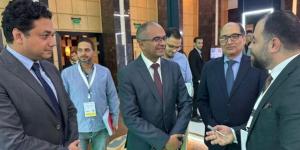 وزير الإسكان ومحافظ الشرقية يتفقدان محطة تنقية مياه الشرب بكفر الصعيدي بمنيا القمح - الكويت الاخباري