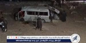 "بالاسماء "مصرع وإصابة 10 أشخاص إثر حادث انقلاب سيارة ميكروباص فى أسيوط - الكويت الاخباري