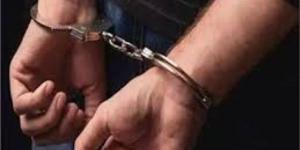 حبس بائع لاتهامه بالتحرش بطالبة أجنبية في الدرب الأحمر - الكويت الاخباري