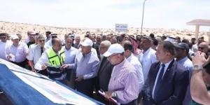 بطول 341 كيلو متر.. وزير النقل يتفقد أعمال إنشاء خط سكة حديد «بئر العبد - العريش» - الكويت الاخباري