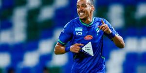 بعد تسجيله هدفين في شباك الهلال.. سفيان بن دبكة منقذ الفتح هذا الموسم - الكويت الاخباري