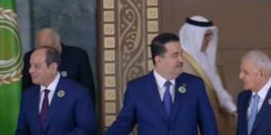 الرئيس السيسي يشارك القادة العرب في صورة تذكارية خلال القمة العربية - الكويت الاخباري