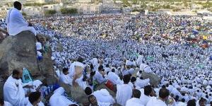 حكم مجاوزة الميقات بدون إحرام لمن يريد الحج أو العمرة.. اعرف الرأي الشرعي - الكويت الاخباري
