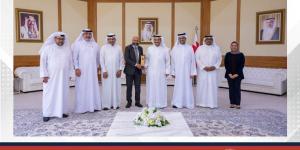 وزير الإعلام يستقبل مجلس إدارة اتحاد جمعيات المسرحيين في مملكة البحرين - الكويت الاخباري
