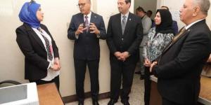 وزير العمل يتفقد مديرية العمل ويحث العاملين على تكثيف الجهود في خدمة المواطنين - الكويت الاخباري