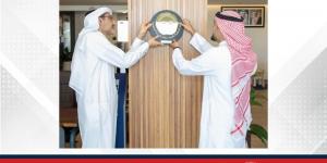 المؤسسة الملكية للأعمال الإنسانية تتسلم الدرع الذهبي بمناسبة حصول مركز خدمة العملاء على تصنيف الفئة الذهبية ضمن برنامج (تقييم 5) - الكويت الاخباري