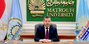 رئيس جامعة مطروح يتابع امتحانات الفصل الدراسي الثاني - الكويت الاخباري