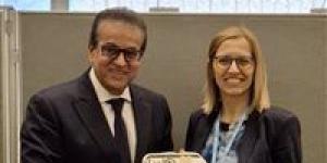 خالد عبدالغفار يلتقى وزيرة صحة سلوفينيا لبحث التعاون في العديد من المجالات الطبية - الكويت الاخباري