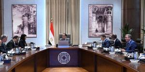 رئيس الوزراء يتدخل لحل أزمة المياه في البحر الأحمر - الكويت الاخباري