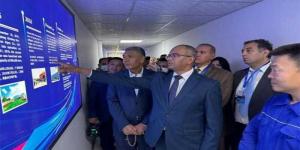 نائب وزير الإسكان يتفقد مصنع ”شين شينج” الصيني لمواسير الدكتايل باستثمارات 150 مليون دولار - الكويت الاخباري