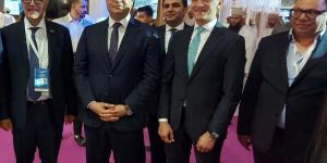 وزير الإسكان يشارك في معرض عُمان العقاري ويكشف فرص الاستثمار الواعدة - الكويت الاخباري