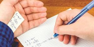 من نجح فى الامتحان بالغش..هل ماله حرام؟ #دين وحياة #دار الإفتاء - الكويت الاخباري