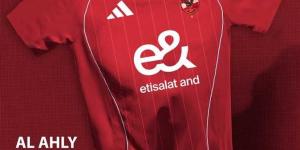 قميص الأهلي الجديد لكأس العالم للأندية شاهد صور الألوان الثلاثة - الكويت الاخباري